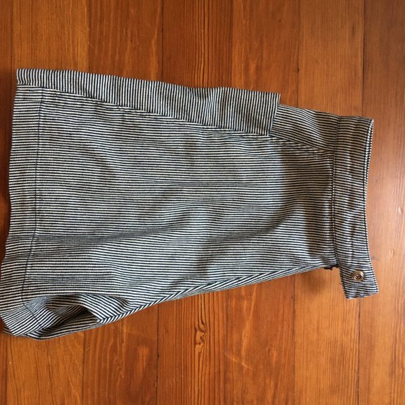 High rise striped denim pocket shorts - Picture 2 of 5